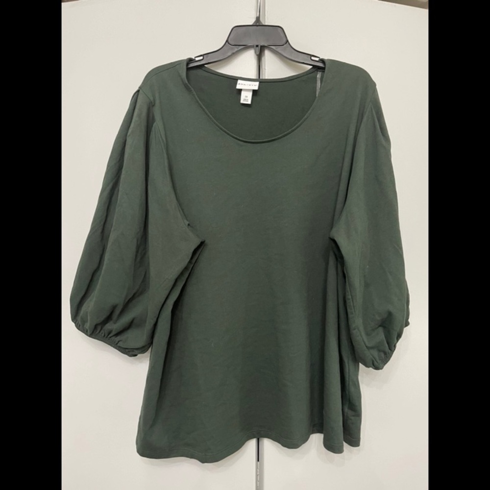 Ava & Viv Green Balloon Sleeve Blouse